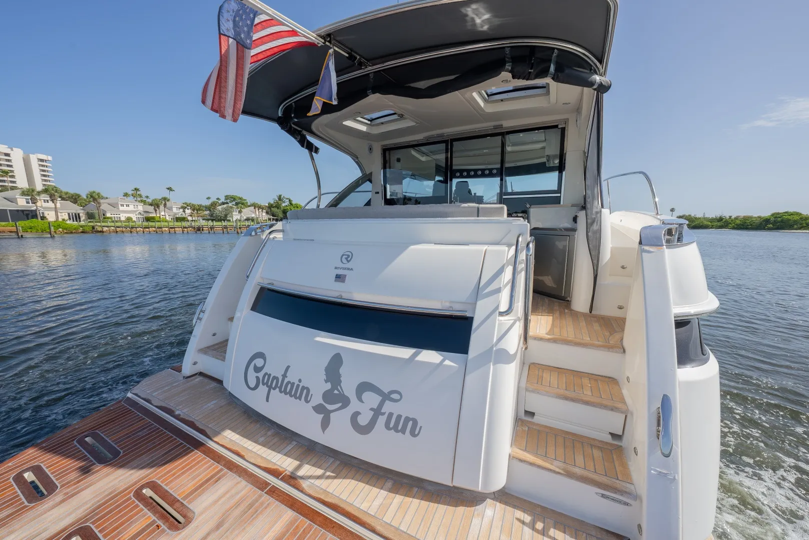 CAPTAIN FUN, photograph 2
