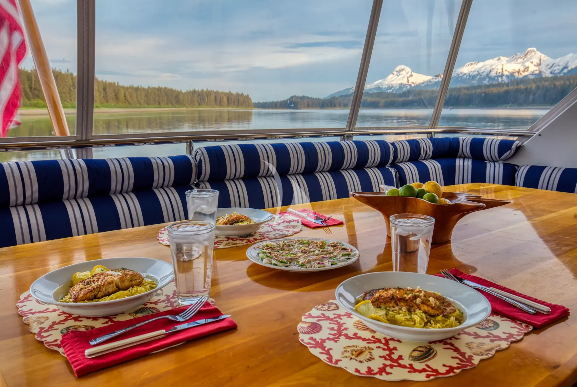 MY LADY ALASKA, photograph 7